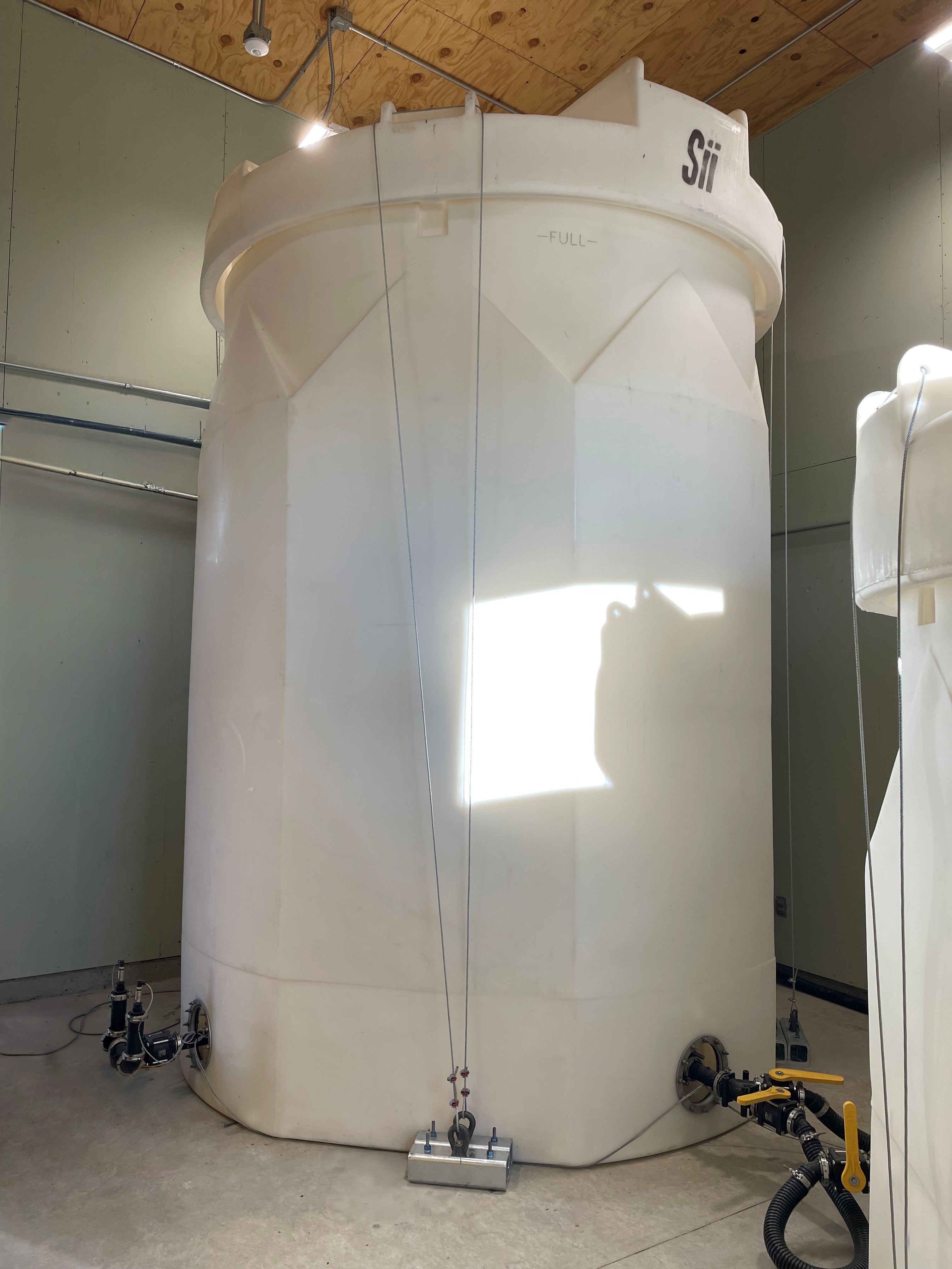 Rhino Poly Tank Seismic Restraint Systems view 2